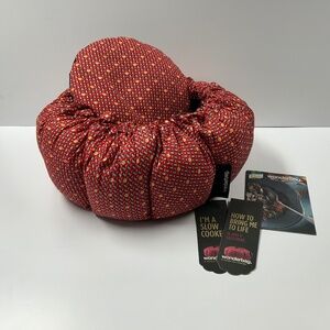 WonderBag Insulated Portable Slow Cooker Non Electric Red /Navy Large Cookbook